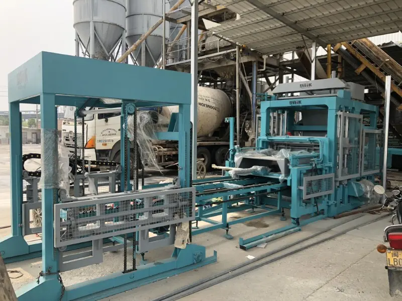 तपाईलाई उत्पादन उद्योगमा सिमेन्ट ब्लक मेसिनहरूको बारेमा जान्न आवश्यक छ