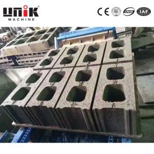 खोक्रो ब्लक बनाउने मेसिनहरू